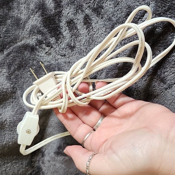 Ceramic hand painted Halloween light up fixture. Halloween decorations - Picture 8 of 9